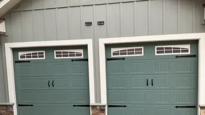 Garage Doors Photo