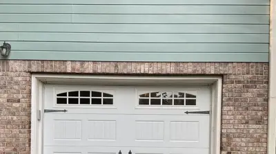Garage Doors Photo