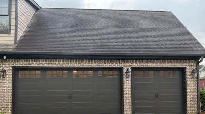 Garage Doors Photo